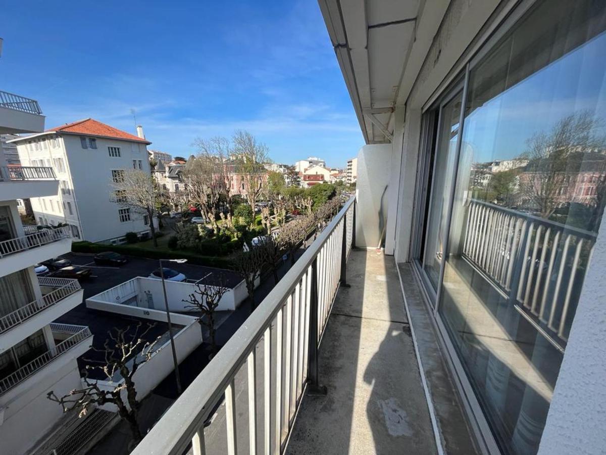 Appartement T4 Avec Parking, Balcon Et Proche Commerces A Biarritz - Fr-1-239-921 Εξωτερικό φωτογραφία