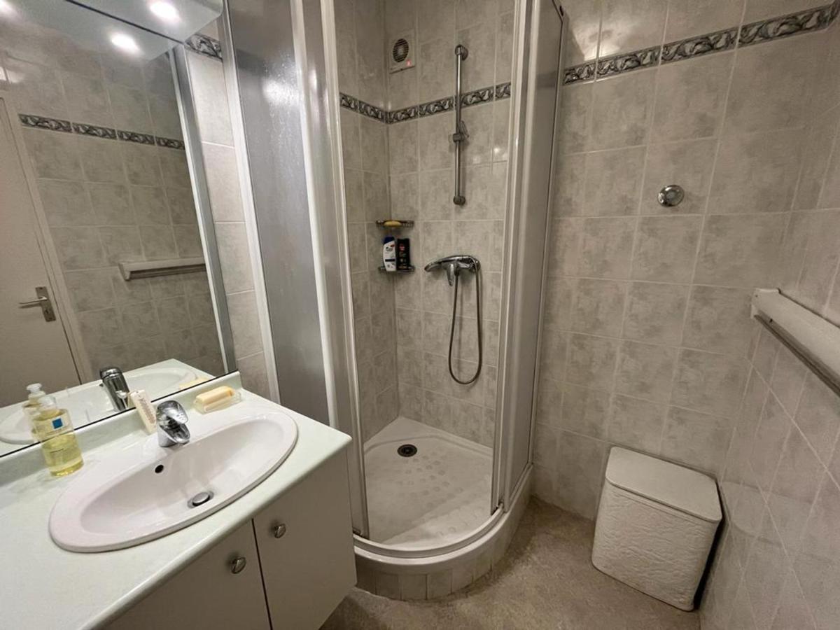 Appartement T4 Avec Parking, Balcon Et Proche Commerces A Biarritz - Fr-1-239-921 Εξωτερικό φωτογραφία