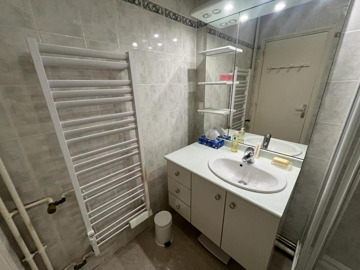 Appartement T4 Avec Parking, Balcon Et Proche Commerces A Biarritz - Fr-1-239-921 Εξωτερικό φωτογραφία